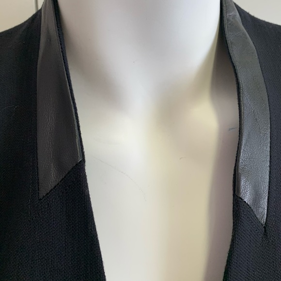 BEAUTIFUL HELMUT LANG BLAZER, SIZE 4, #RRR - Picture 3 of 5